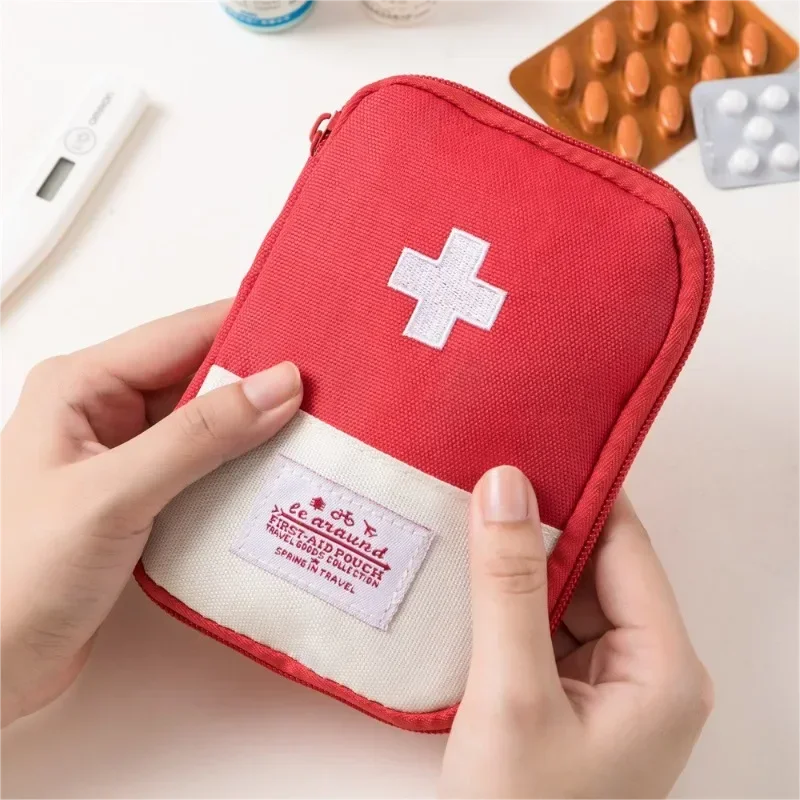 Mini Travel Medicine Bag Porta – First Aid Bag Kit Bewertung und Preis